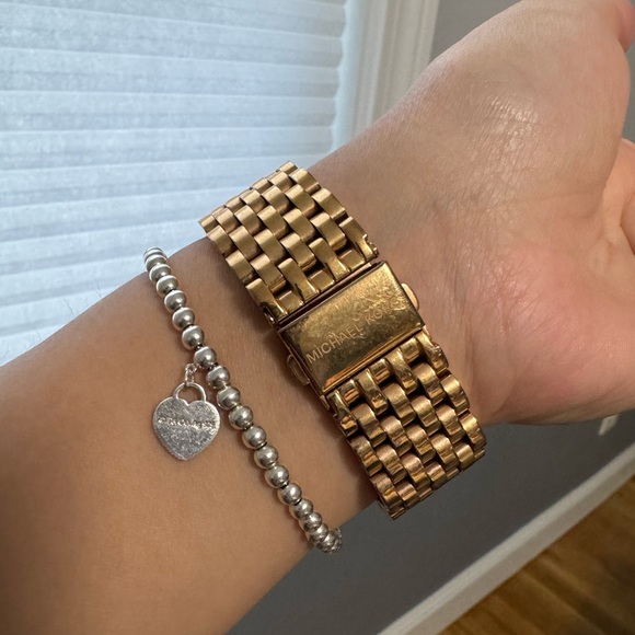 Michael Kors rose gold watch - Picture 7 of 7